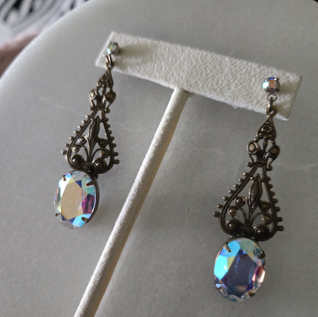 Sadie Green Bronze Color W/ Irredecent Stones Victorian Art Deco Style Earrings